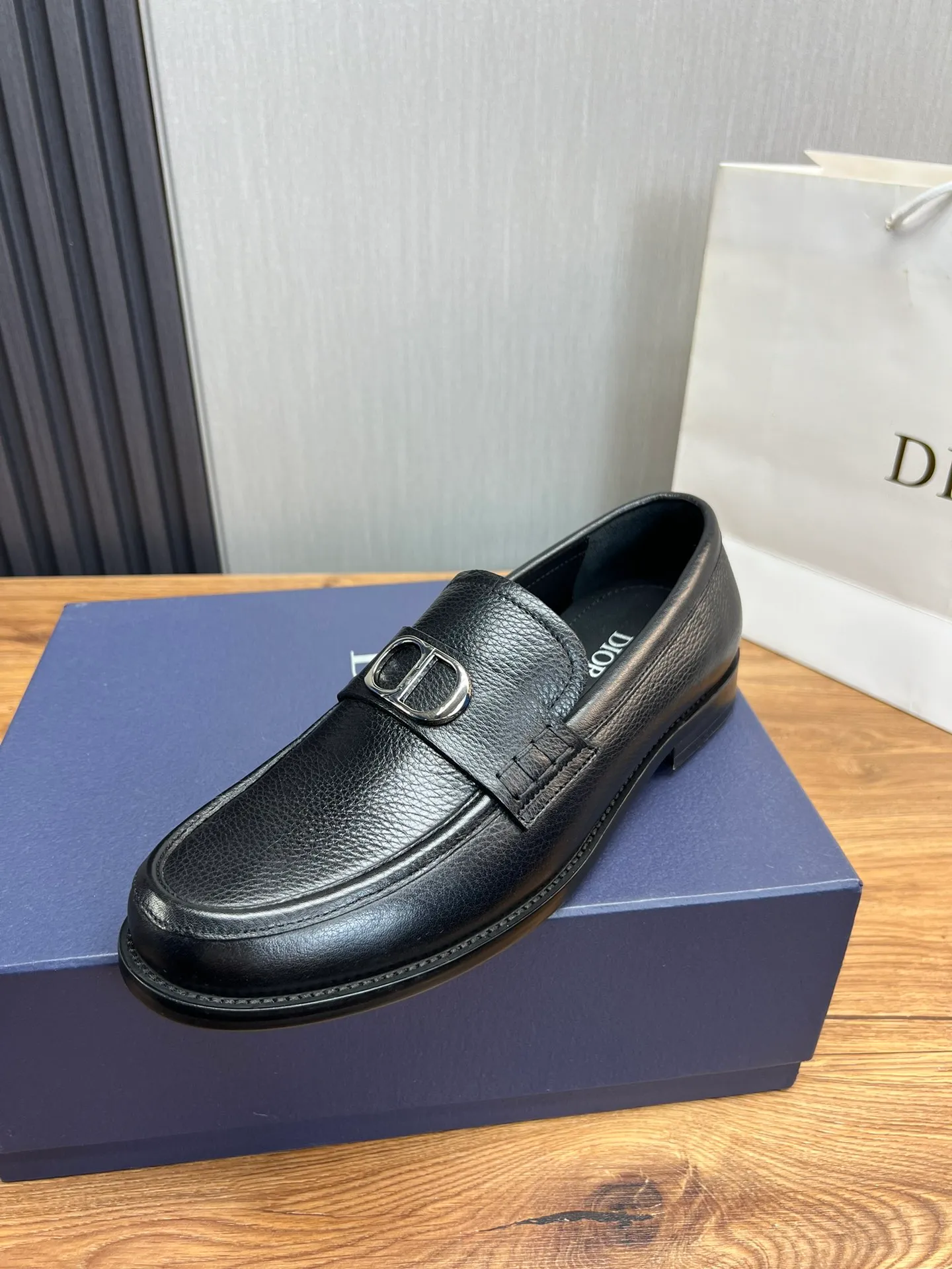 Men's men's shoes💰560💰 Dior men's business casual leather shoes👞all use imported original brand leather, just to create a more comfortable wearing experience, upper: original cowhide➕imported sheepskin lining, original non-slip and wear-resistant rubber outsole✔️36-45 (38.45 non-returnable)